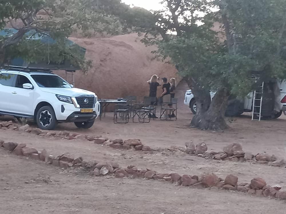 Ozohere Campsite And Himba Village Uis Exterior foto
