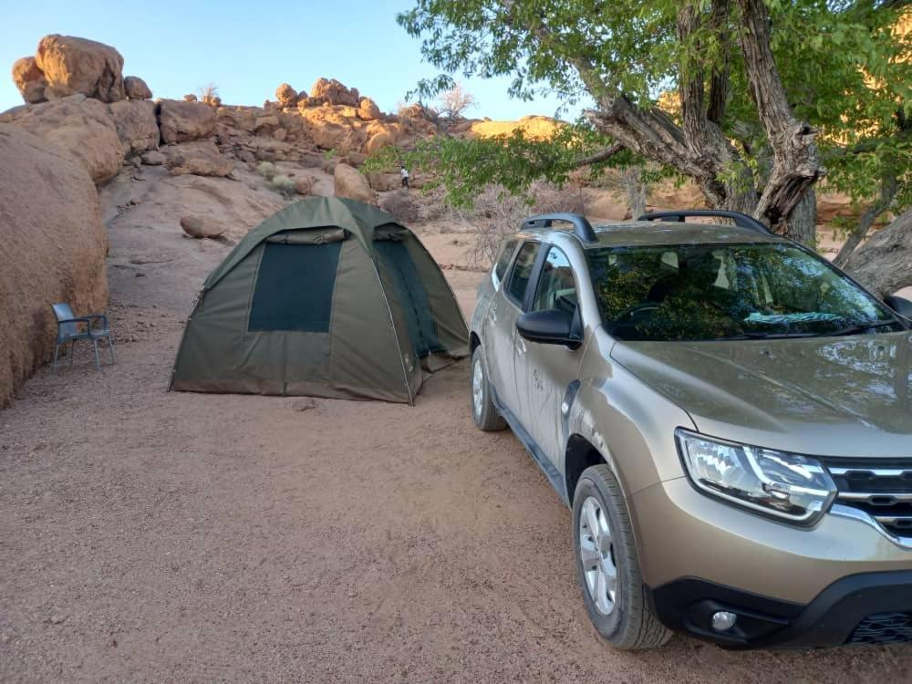 Ozohere Campsite And Himba Village Uis Exterior foto